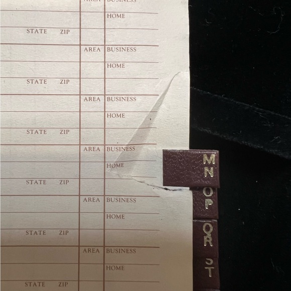 LOUIS VUITTON vintage address book or can be used as credit card holder. - Picture 7 of 8